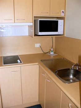 Amooran Oceanside Apartments And Motel