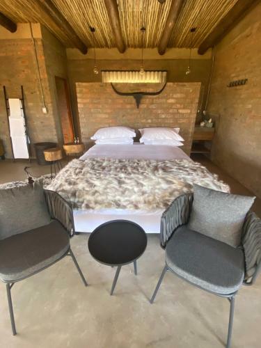 Mohlape Lodge