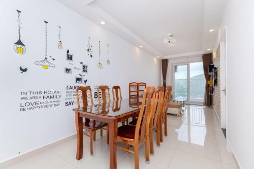 Apartamento Lucky Inn Homestay