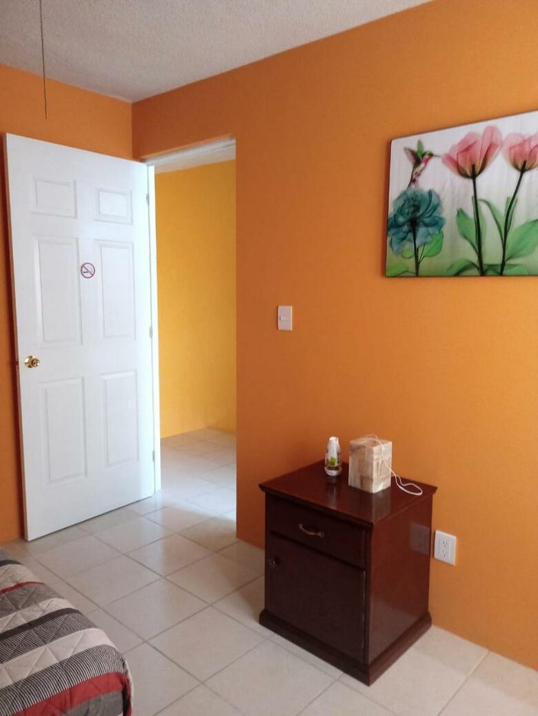 Casa Amplia A 5 Min Del Centro En Zona Cerrada