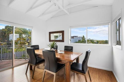 16 Wyona Drive, Noosa Heads