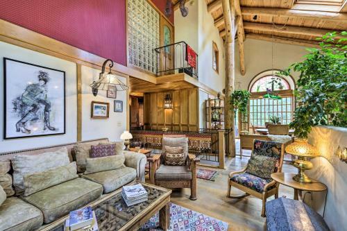 Grand Basalt Retreat With Stunning Mtn Views!