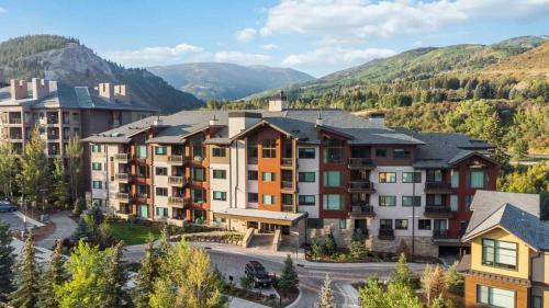 Apartamento Riverfront Lodge In Avon 3 Bedroom Residence