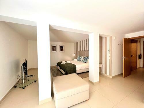 Algarve Amazing Villa With Pool By Homing