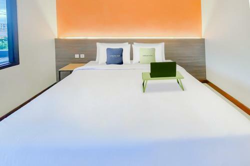 Urbanview Hotel Sagara Gardenview Bogor