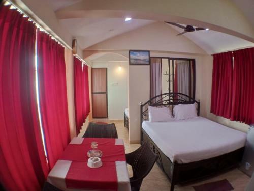 Hostal Goandelicacy Beach Bar Restaurant And Guest House