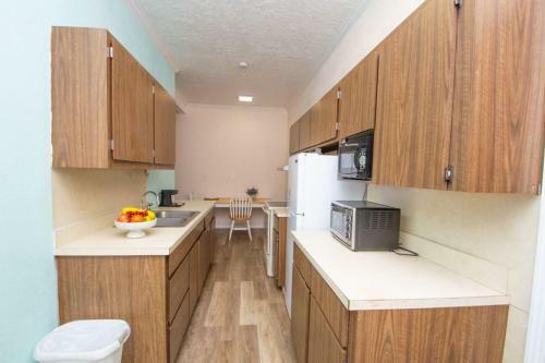 Apartamento Beach Side Studio With Pool Golf And Parking