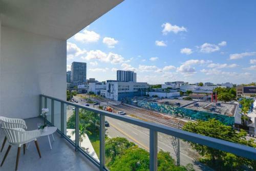 Apartamento Luxury 1/1 + Den Modern Condo In Design District