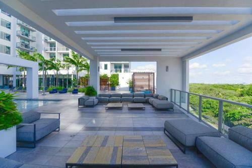 Apartamento Luxury 1/1 + Den Modern Condo In Design District