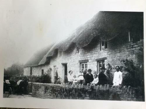 Badgers Cottage A Very Original Somerset Longhouse