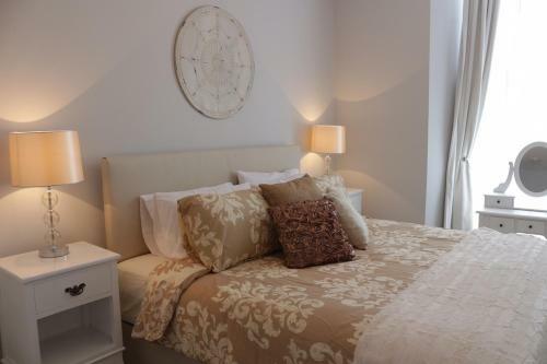 Heritage City - City Centre West End Apartment