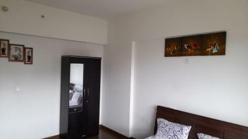 Apartamento AC 3bhk Fully Furnished Flat With Golf View