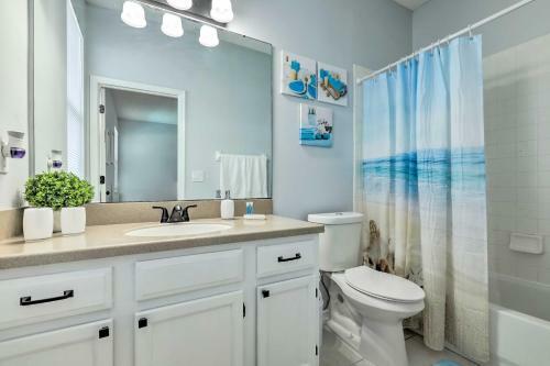 Elegant Riverview Retreat With Lanai And Pool!