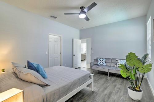 Elegant Riverview Retreat With Lanai And Pool!