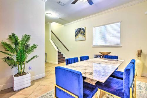 Sunny Sarasota Abode With Yard About 1 Mi To Dtwn!