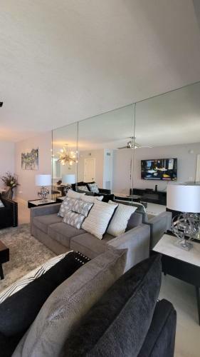 Apartamento Exclusive Beach Front Condo In North Redington