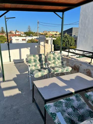 Apartamento Tholos Studio, Sternes