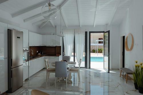 Selena One Luxury Villa With Private Swimming Pool