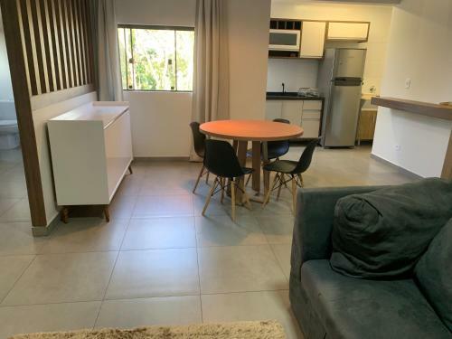 Apartamento Loft Com Estacionamento 400 Metros Da Praia