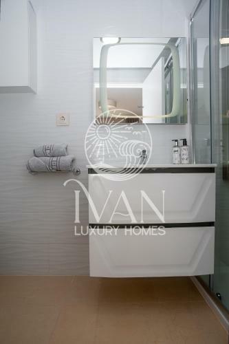 Apartamento Casa Eveline - Ivan Luxury Homes - 3�pta - Sur - 1� L�nea De Playa