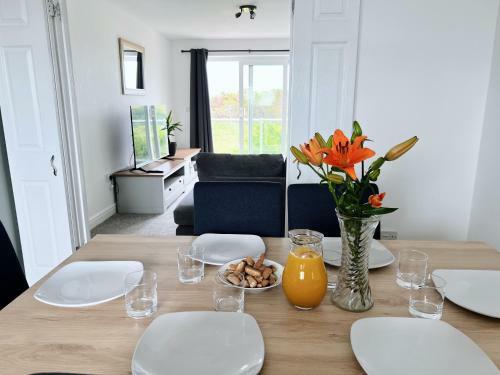 Modern Spacious 4-bed House In Porth Newquay