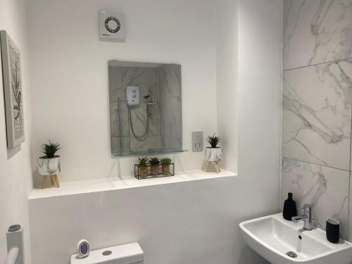 Apartamento Beautiful 4 Bed Bungalow Hawton House