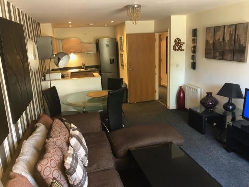 Stunning Former Showhome Apartment - Sleeps Up To 4