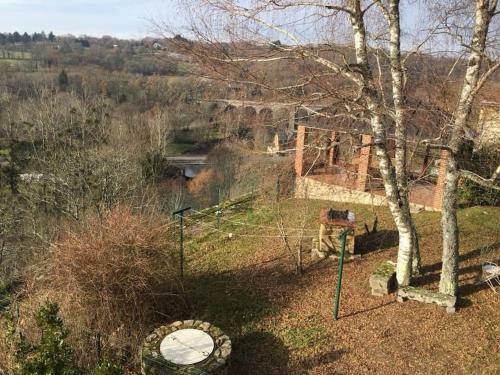 Belle Maison De Caract�re Avec Vue Sur La Creuse