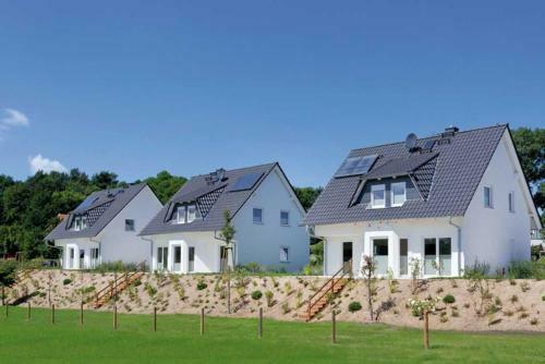 Villa Ferienhaus Alt Sallenthin 10 B, "sonne"