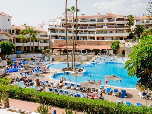 Apartamento 224 Royal Park Albatros AC Heated Pool