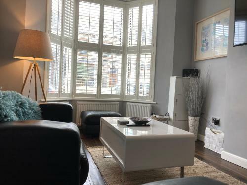 Tynwald Beachside Town House, West Kirby By Rework Accommodation