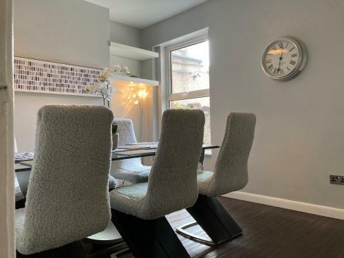 Tynwald Beachside Town House, West Kirby By Rework Accommodation