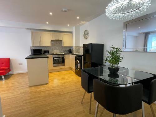 Moda Wigan - Stylish 2 Bed Apartment Central Wigan