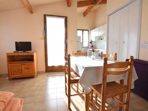 Cosy Holiday Home In Lablach�re With Terrace