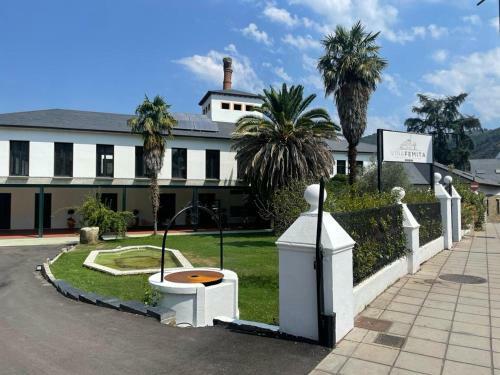 Albergue Vi�a Femita