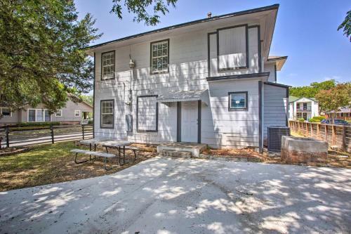 Pet-friendly Dallas Home Close To Downtown!