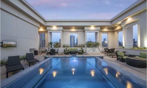 Bright Chic 2 Bedroom Apartment By Stay Gia