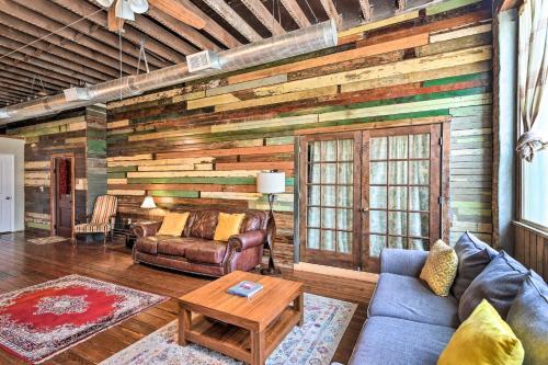 Apartamento Rustic Galveston Condo - 2 Mi To The Beach!