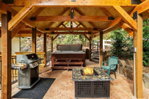 Icicle Ridge Retreat