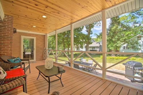 Sun-lit Lake Geneva Sanctuary With Bbq Patio!