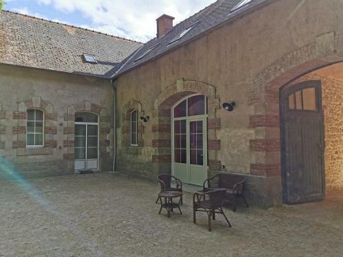 Hostal Ch�teau De Launay Guen