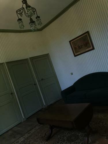 Hostal Ch�teau De Launay Guen