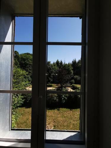 Hostal Ch�teau De Launay Guen