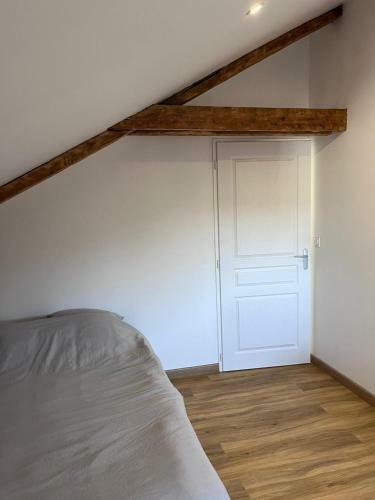 Apartamento Calme & Chaleureux Saint Yorre