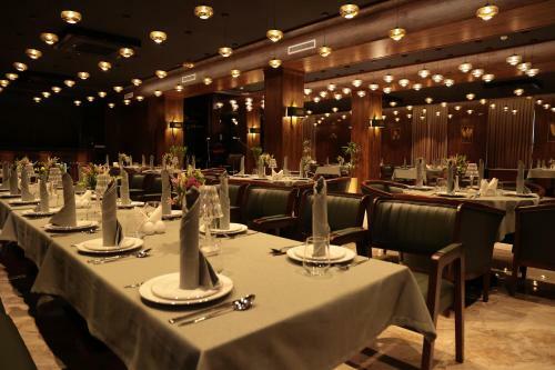 Regal Hotel By Grand