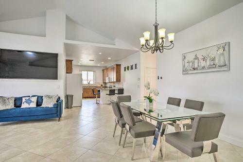 Cape Coral Getaway With Pool About 6 Mi To Beach!