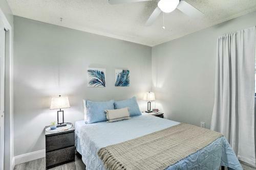 Largo Retreat With Backyard Oasis Walk To Lake