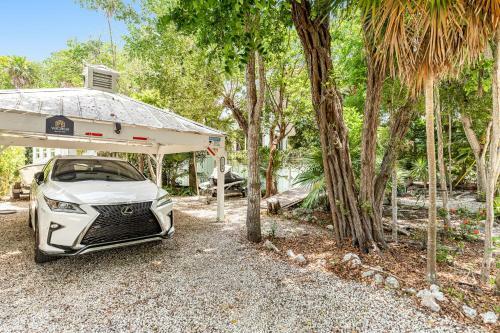 Hammock House