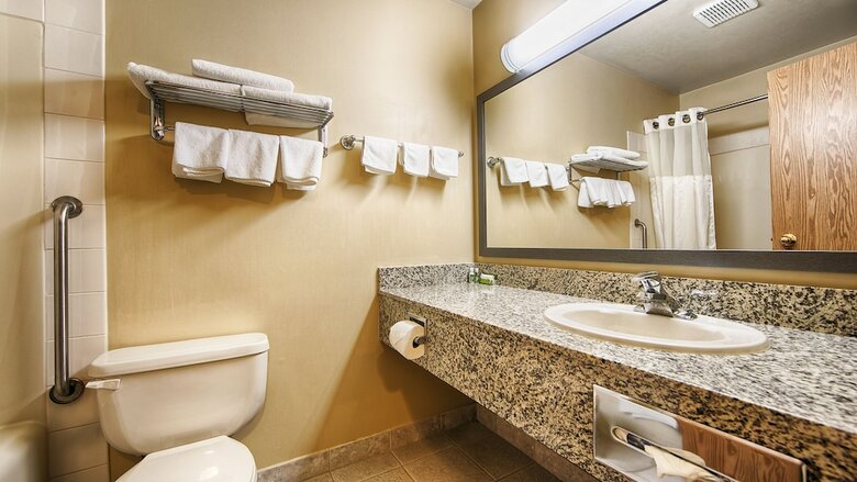 Hotel Best Western Strathmore Inn