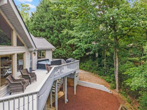 New! Carolina In The Pines- Hot Tub- Firepit!